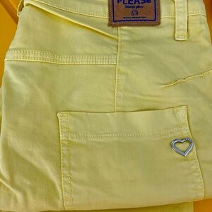 Please Yellow Stylish Jeans purchased in Italy - 🇮🇹 High fashion design! Perfect